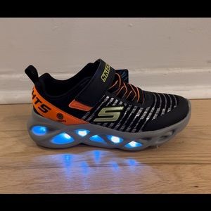 Sketchers Boys Twisty Brights Novlo Light-Up Sneakers
